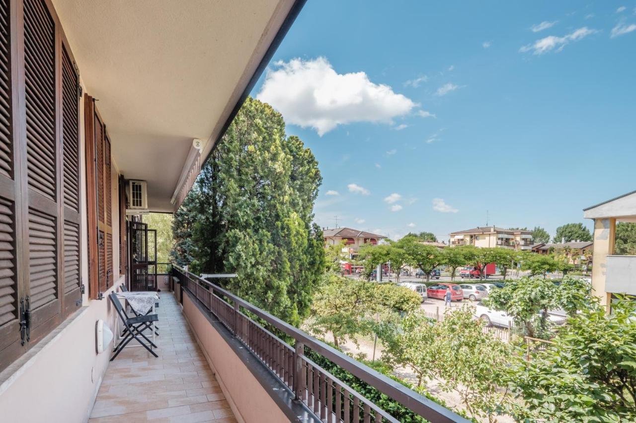 Casa Lugana 9 - Monolocale Con Piscina Fronte Lago Sirmione Exterior foto